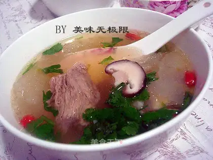 Big stick bone wax gourd soup