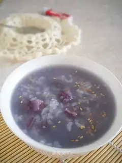 Purple sweet potato brown rice porridge