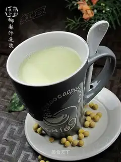 coconut pear juice and soy milk