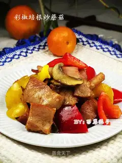 Fried mushrooms with bacon and peppers