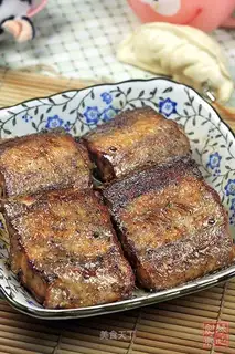 Pan-fried fried hairtail