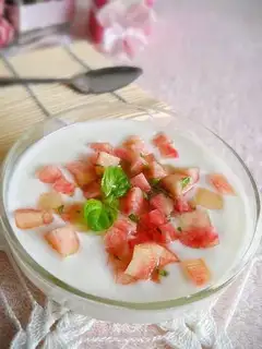 Peach mint yogurt