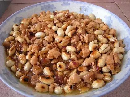 Non-spicy version of Kung Pao Chicken