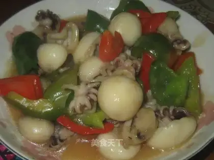 Cuttlefish with colorful pepper