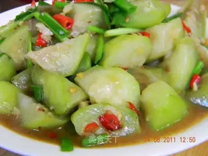 stir-fried loofah
