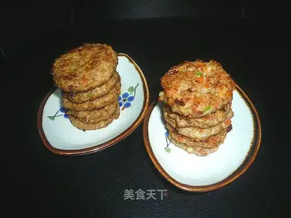 Pan-fried lotus root cake