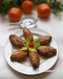 Pan-fried chicken wings with pepper salt