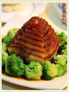 Braised Pork with Double Winter Snow Vegetable