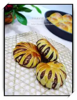 Variety bean paste bread