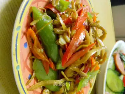 Double pepper noodle fish