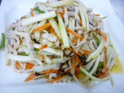 stir-fried shredded pork with white celery