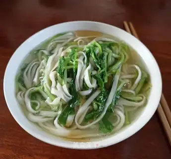 Chicken caterpillar sour noodles