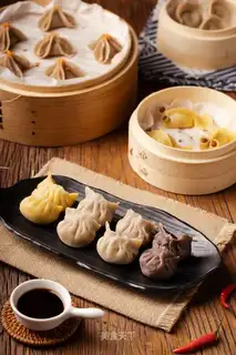 The greasy dumpling party