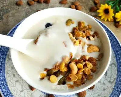 Almond tea