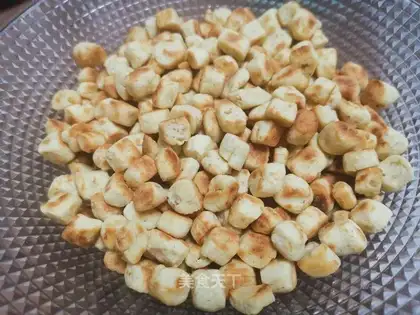 Let's do a piece of chess beans