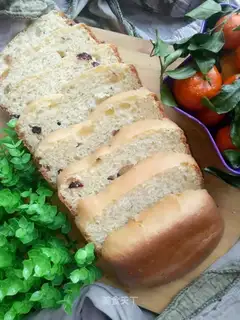 Cranberry toast