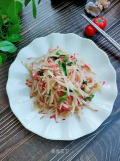 The hot peppers and radish