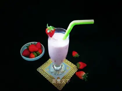Strawberry yogurt