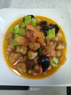 Potato pepper fried quail eggs