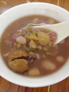 Cherokee chestnut sugar