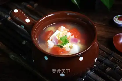 Onion shrimp tofu soup