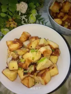 Eggs and buns