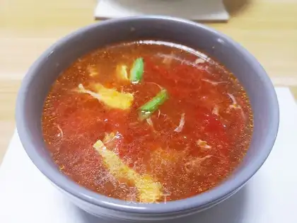 Quick-ass tomato omelet soup