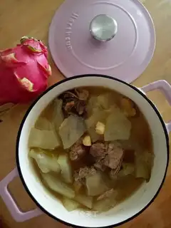 Dinosaur bouquet soup