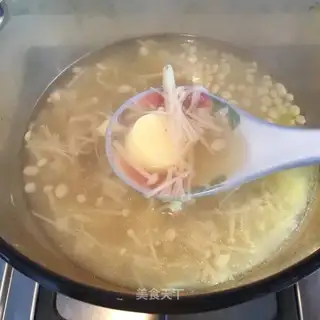 Jelly tofu mushroom soup