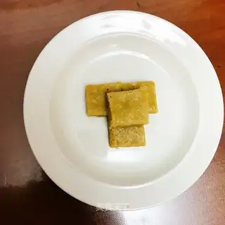 Banana cake