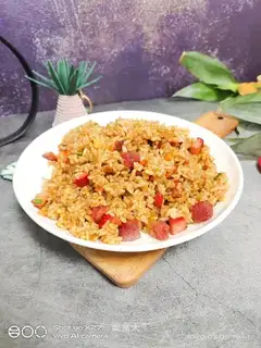 Red sausage, rice