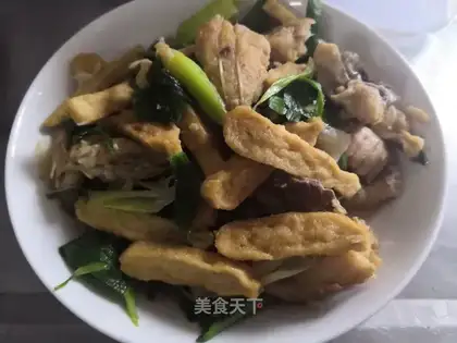 Garlic burns dried fish
