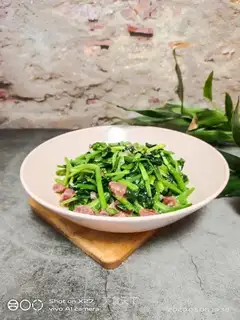 Sausage spinach