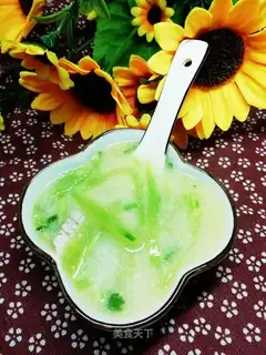 Nice cucumber soup