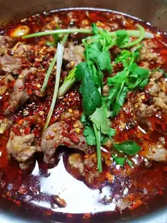 A simple-watered beef chip