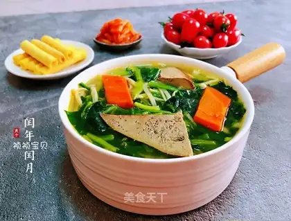 Pork liver spinach soup