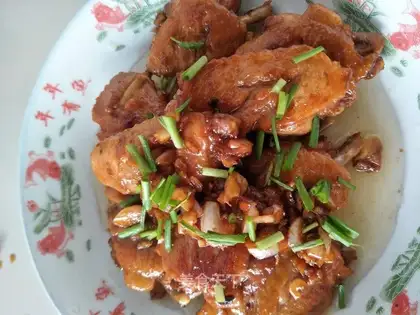 Homemade chicken wings