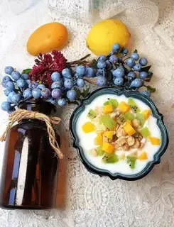 Homemade fruit yogurt
