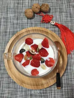 Strawberry yogurt