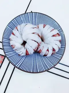 Red bean roll