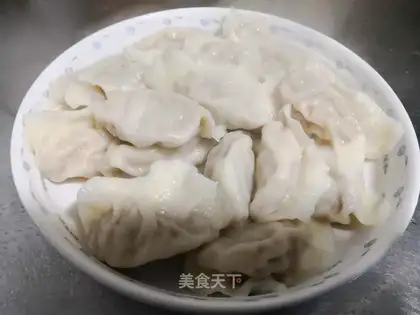 Celery mushroom dumplings