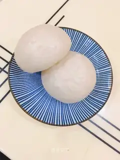 Milk buns