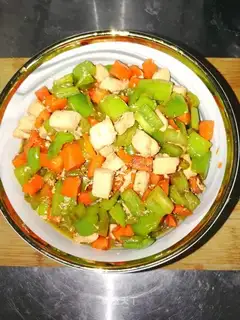 Pepper carrot, fried chicken