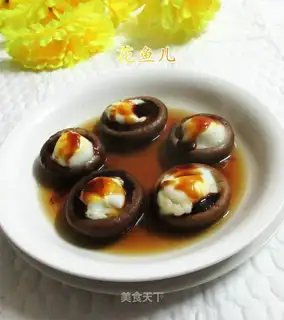 The quail egg makes mushrooms