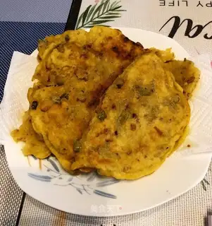 Rotten bean pancakes
