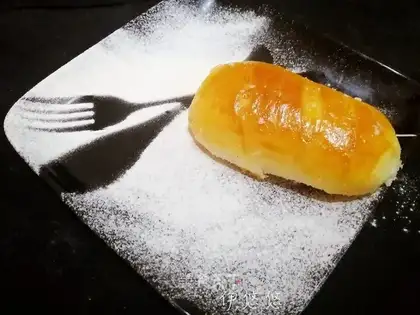 Milk rolls