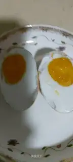 Pickled eggs