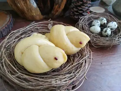 Red potato bird buns