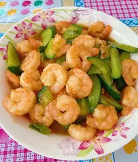 Shrimp cucumber