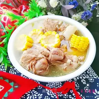 Bones corn soup